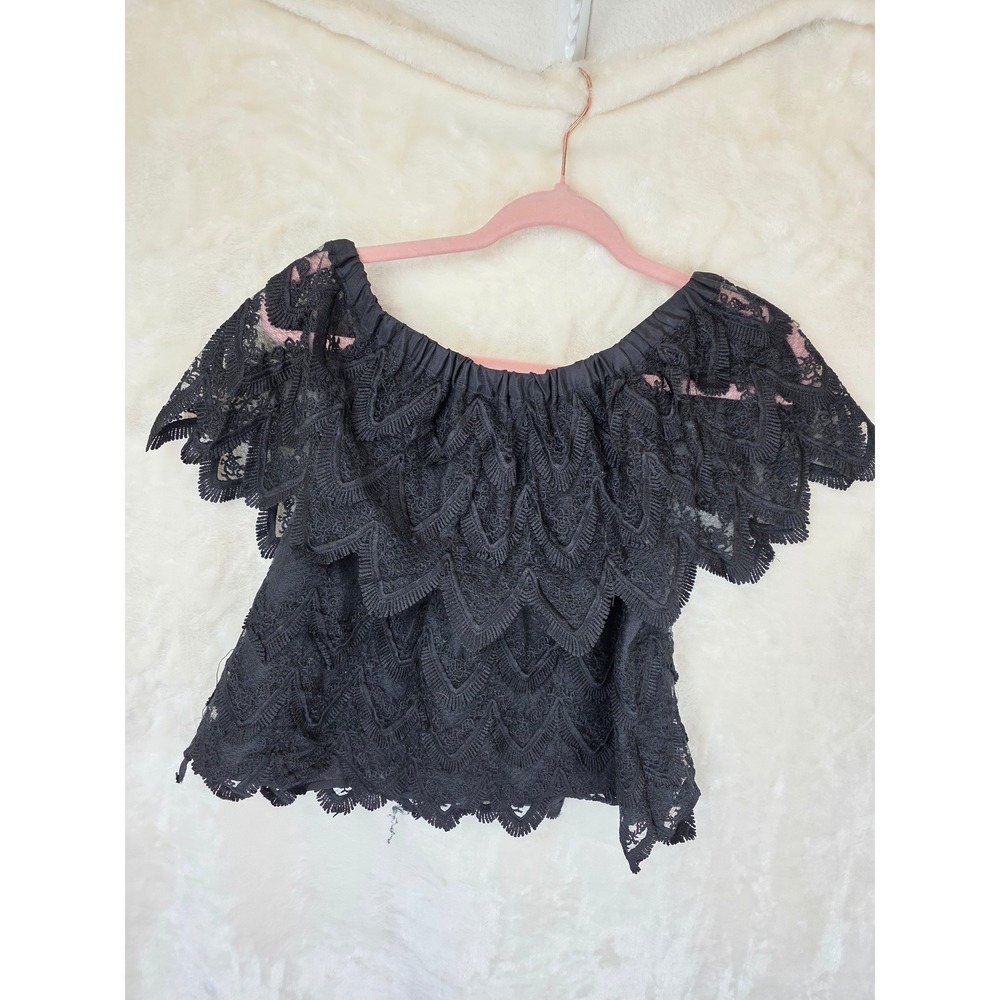 French‎ Kiss Black Lace Off The Shoulder Tiered Scallop Boho Top Small